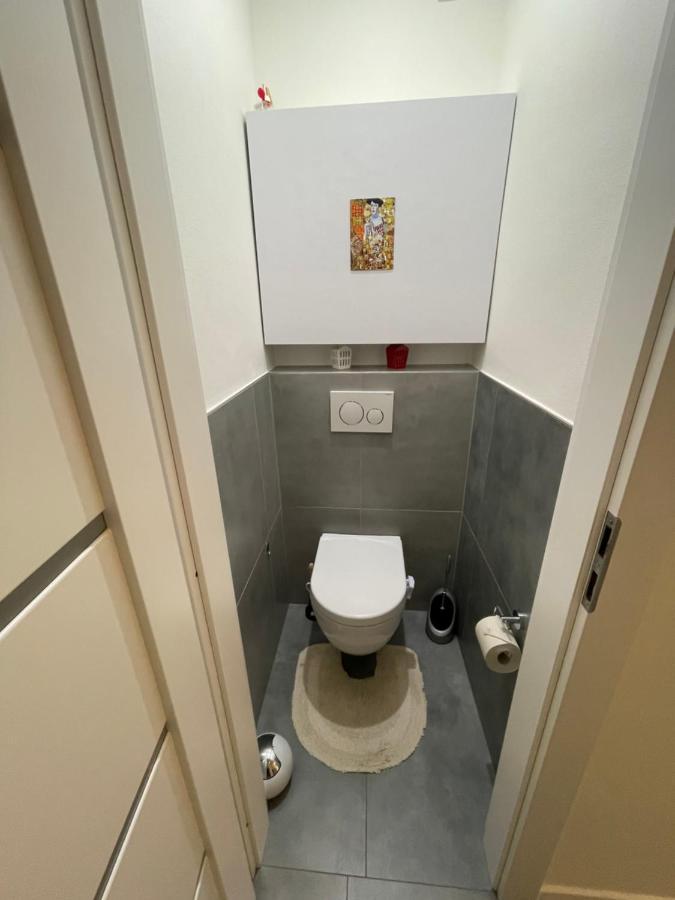 We Apartment - Close To The Center & City View, Self Check-In 24H Банска-Бистрица Экстерьер фото
