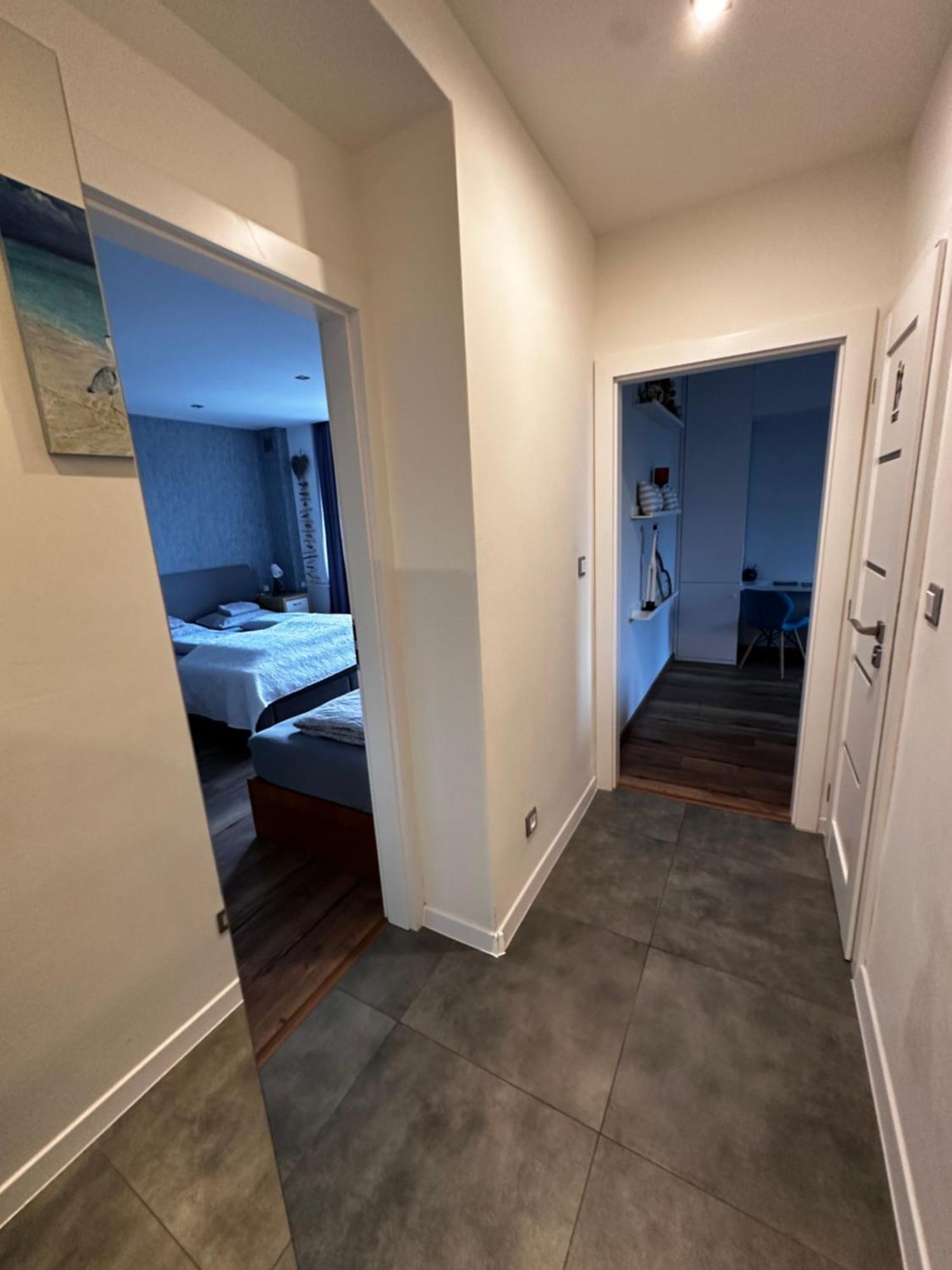 We Apartment - Close To The Center & City View, Self Check-In 24H Банска-Бистрица Экстерьер фото
